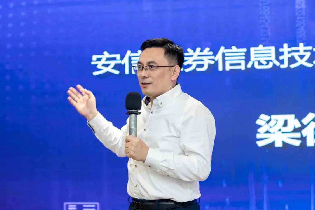 正在上传...